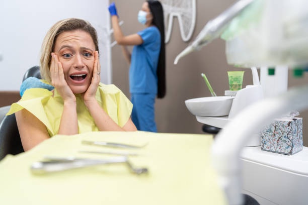 Best Emergency Tooth Extraction in Woodside, CA